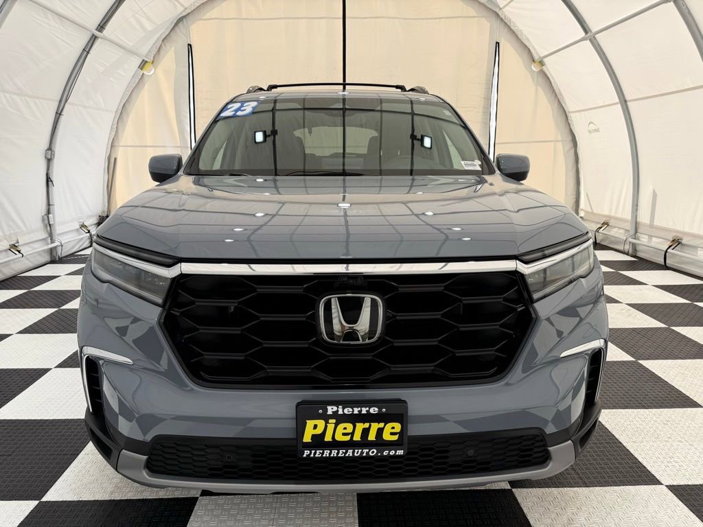 Used 2023 Honda Pilot Elite image 8