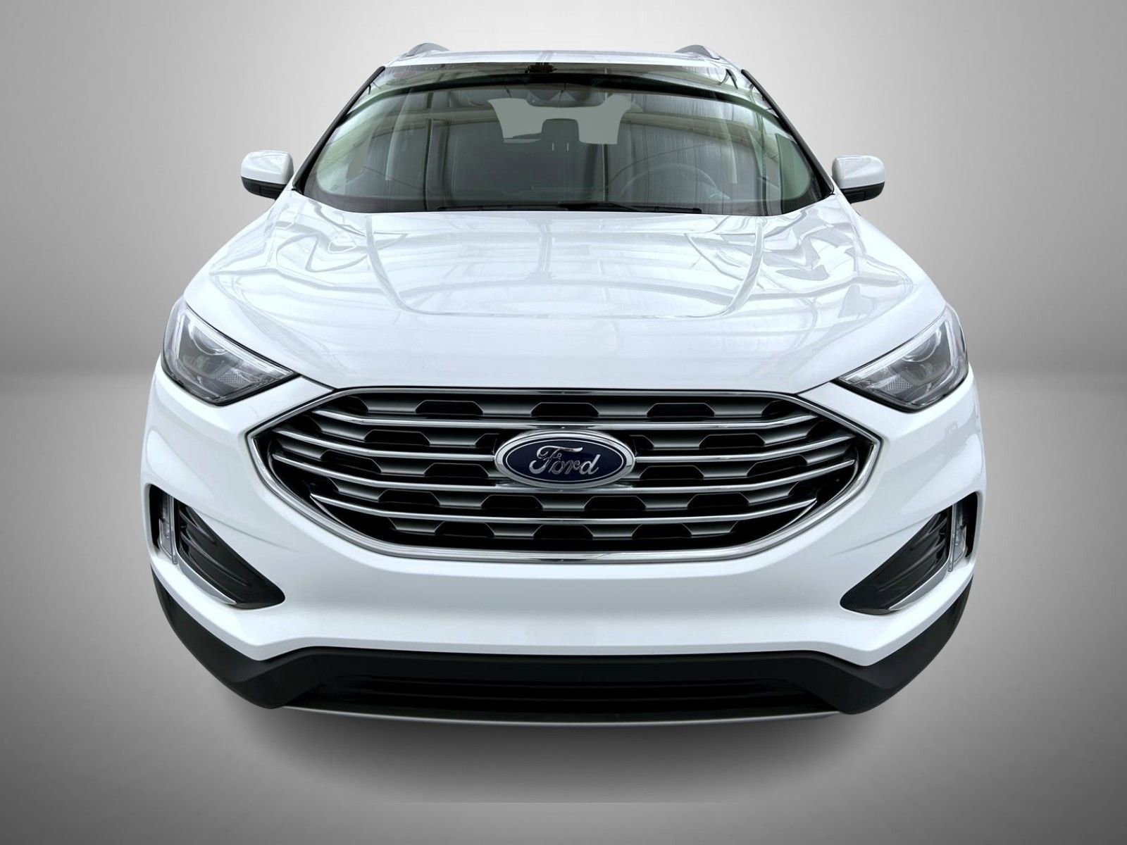 Used 2022 Ford Edge SEL w/ Convenience Package image 2