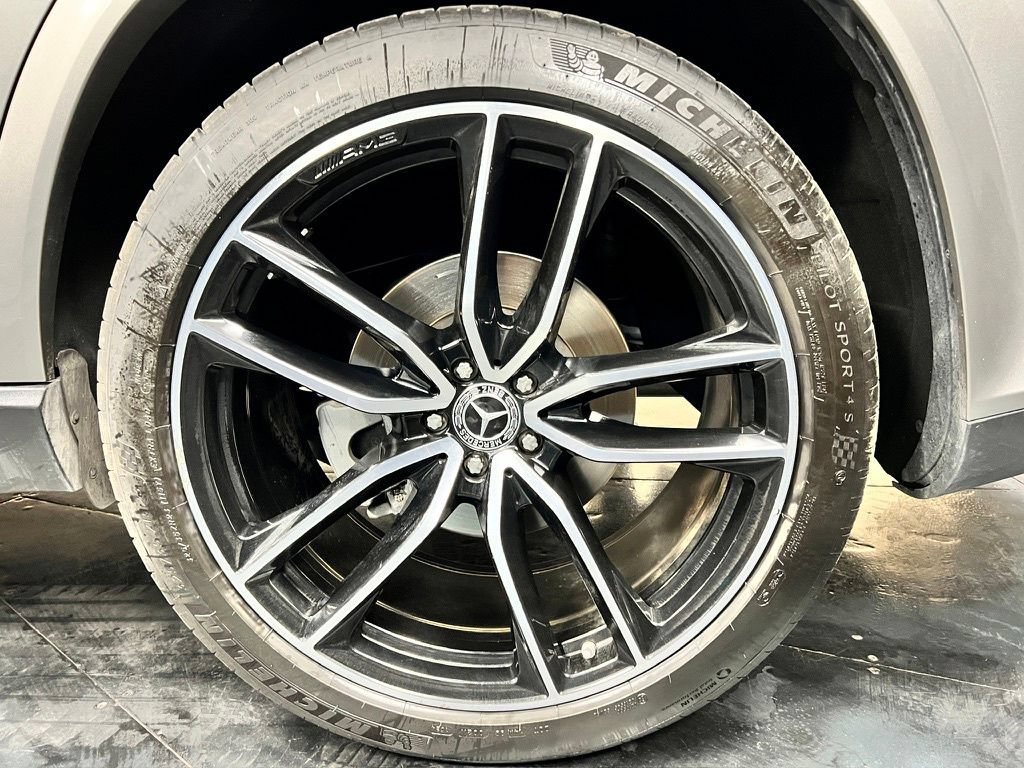 Used 2021 Mercedes-Benz GLS 580 4MATIC image 27