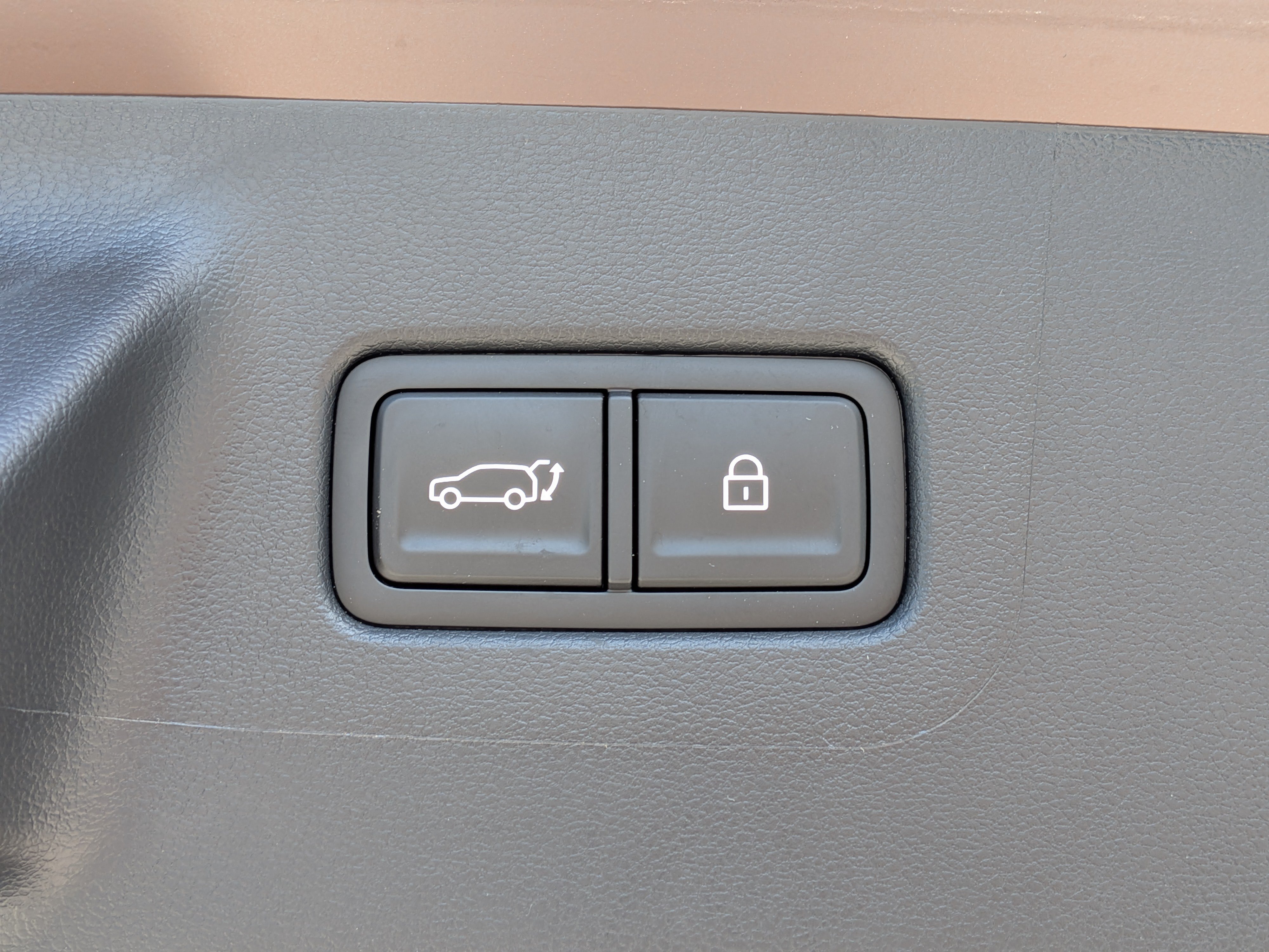 Used 2025 Hyundai Santa Fe XRT AWD/4WD image 14