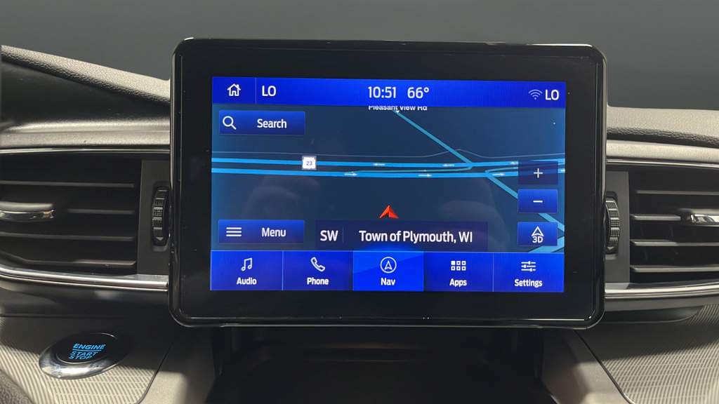 Used 2023 Ford Explorer XLT w/ Equipment Group 202A AWD/4WD image 16