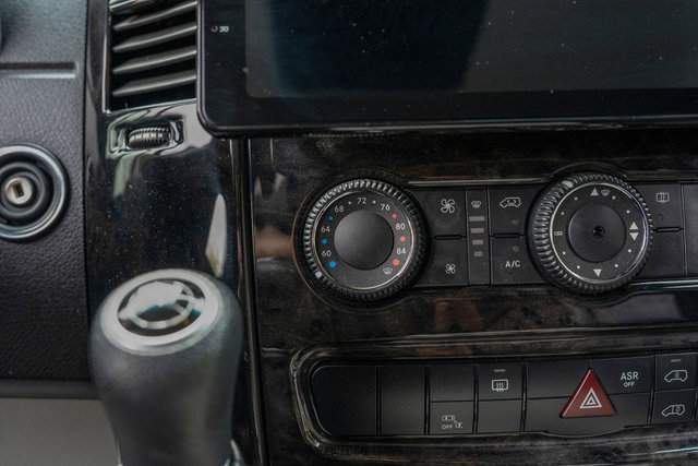 Used 2017 Mercedes-Benz Sprinter 3500 image 36