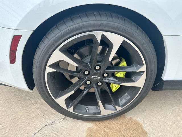 Used 2023 Chevrolet Camaro SS RWD image 50