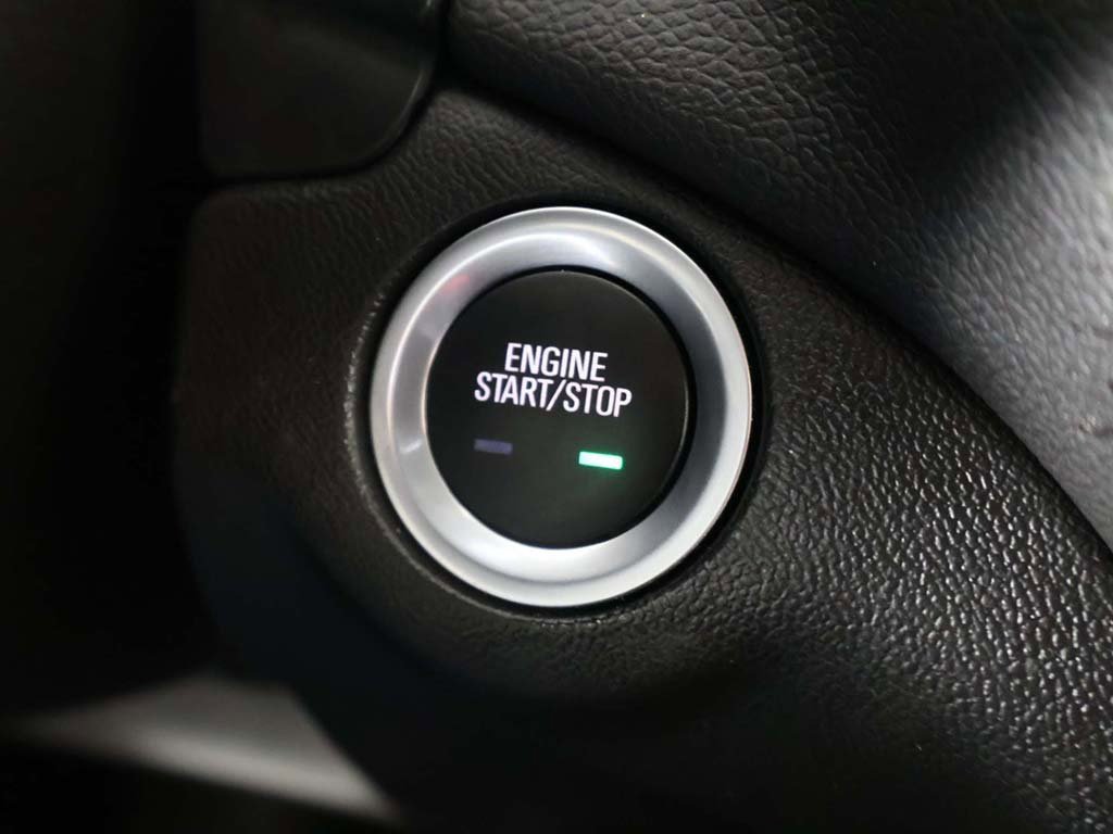 Used 2023 Chevrolet Equinox LT image 32