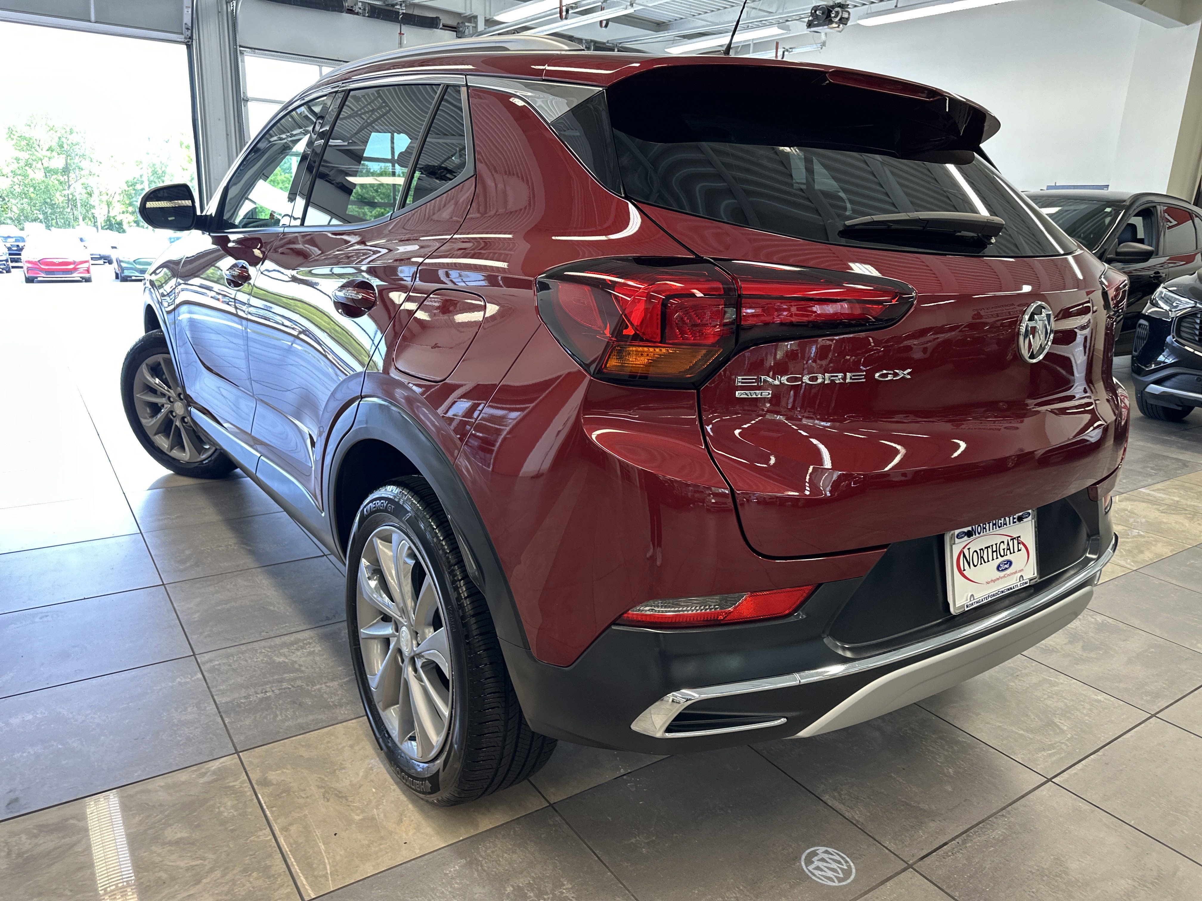 Used 2023 Buick Encore GX Essence w/ Experience Buick Package image 14