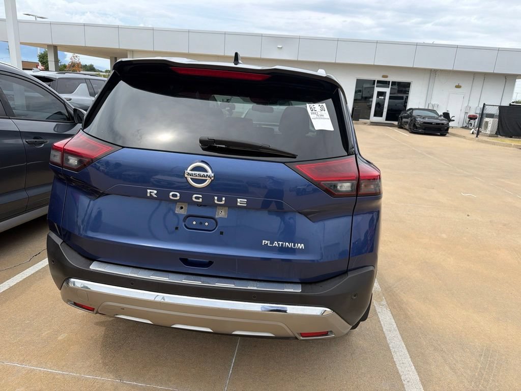 Used 2021 Nissan Rogue Platinum FWD image 6
