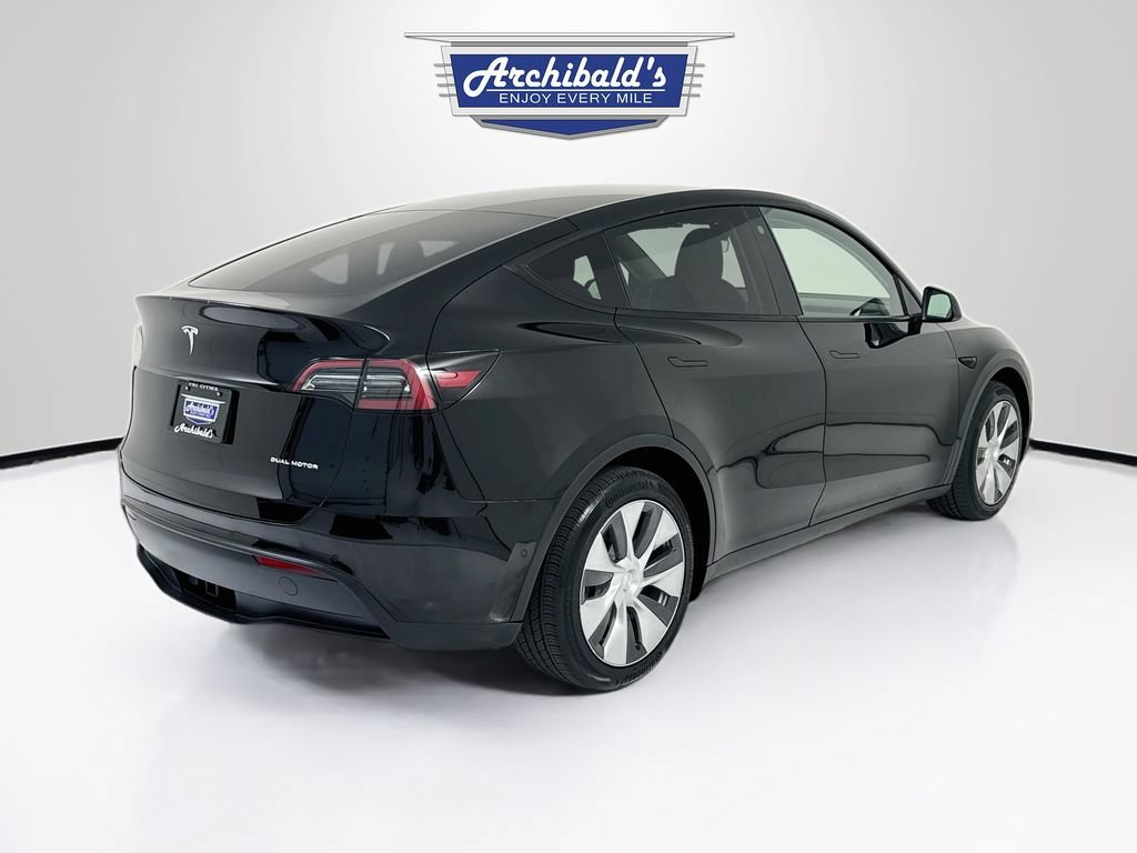 Used 2022 Tesla Model Y Long Range AWD/4WD image 7