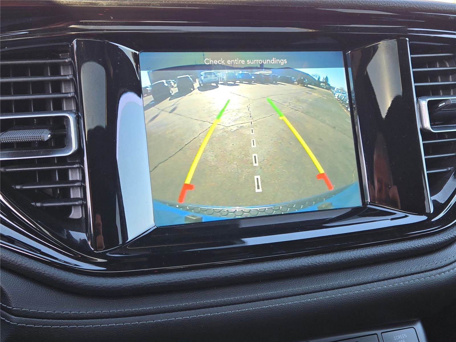 Used 2023 Dodge Durango SXT w/ SXT Blacktop Group image 29