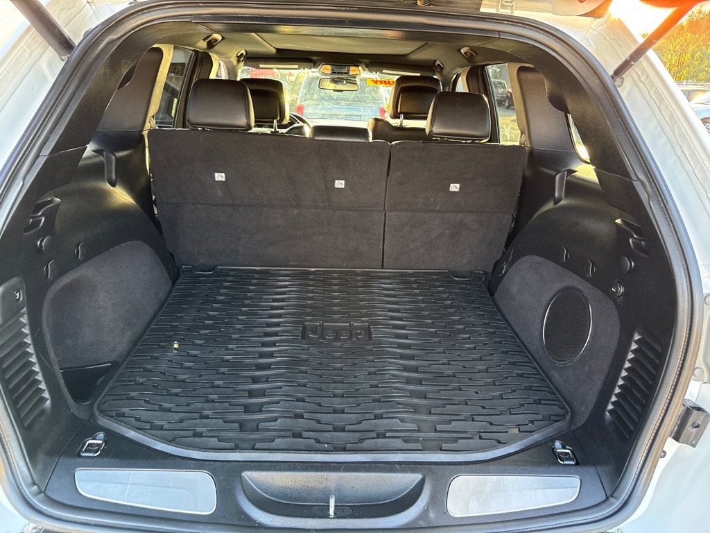 Used 2015 Chrysler 200 Limited w/ Convenience Group FWD image 26