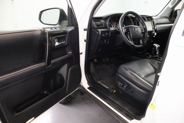 Used 2020 Toyota 4Runner TRD Off-Road Premium w/ Moonroof Package image 8