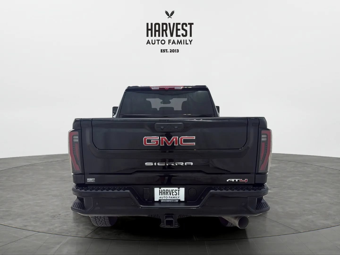 Used 2026 GMC Sierra 2500 AT4 AWD/4WD image 5