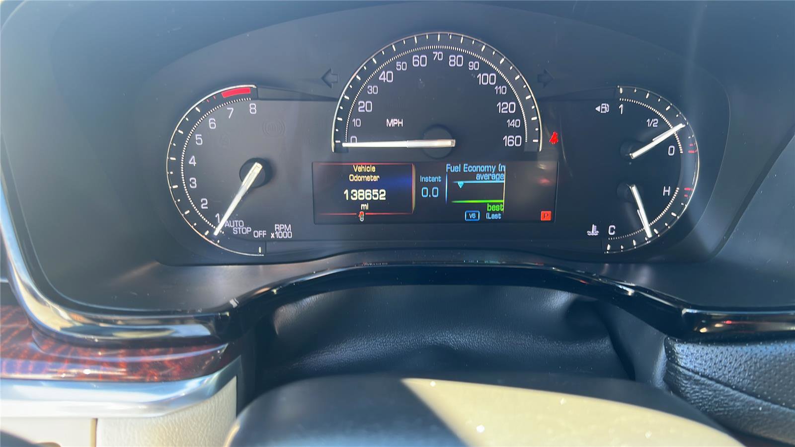 Used 2018 Cadillac XT5 Luxury w/ Driver Awareness Package image 12