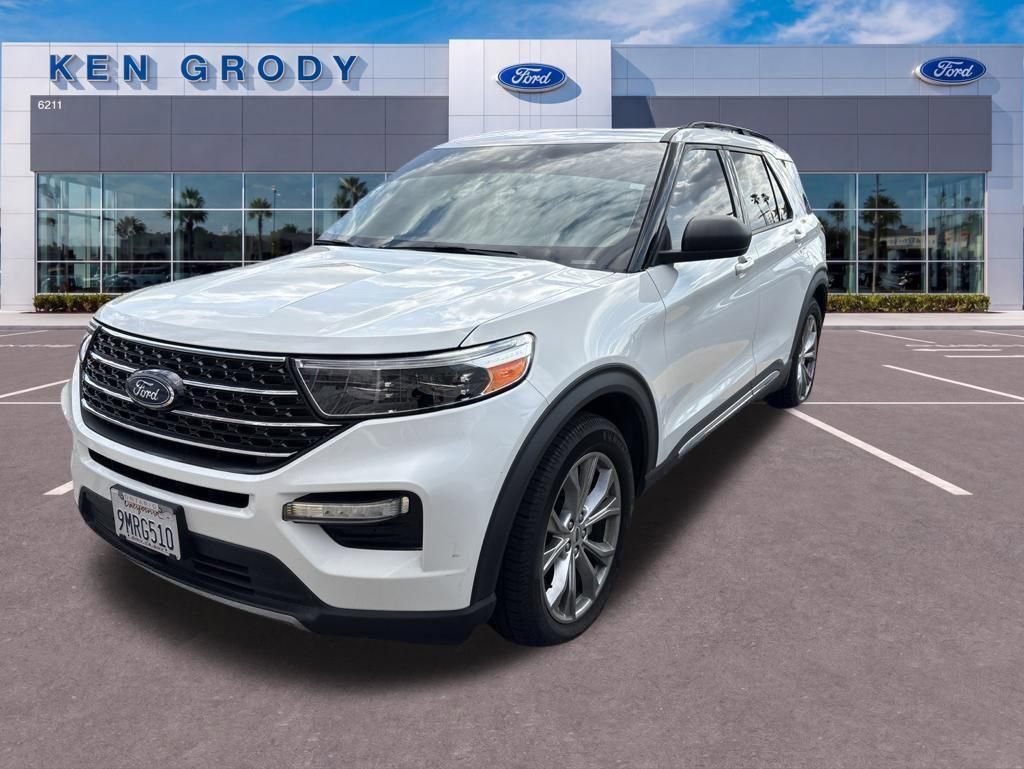 Used 2021 Ford Explorer XLT w/ Equipment Group 202A RWD image 11
