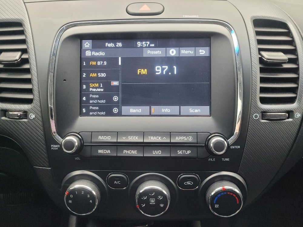 Used 2018 Kia Forte S FWD image 25