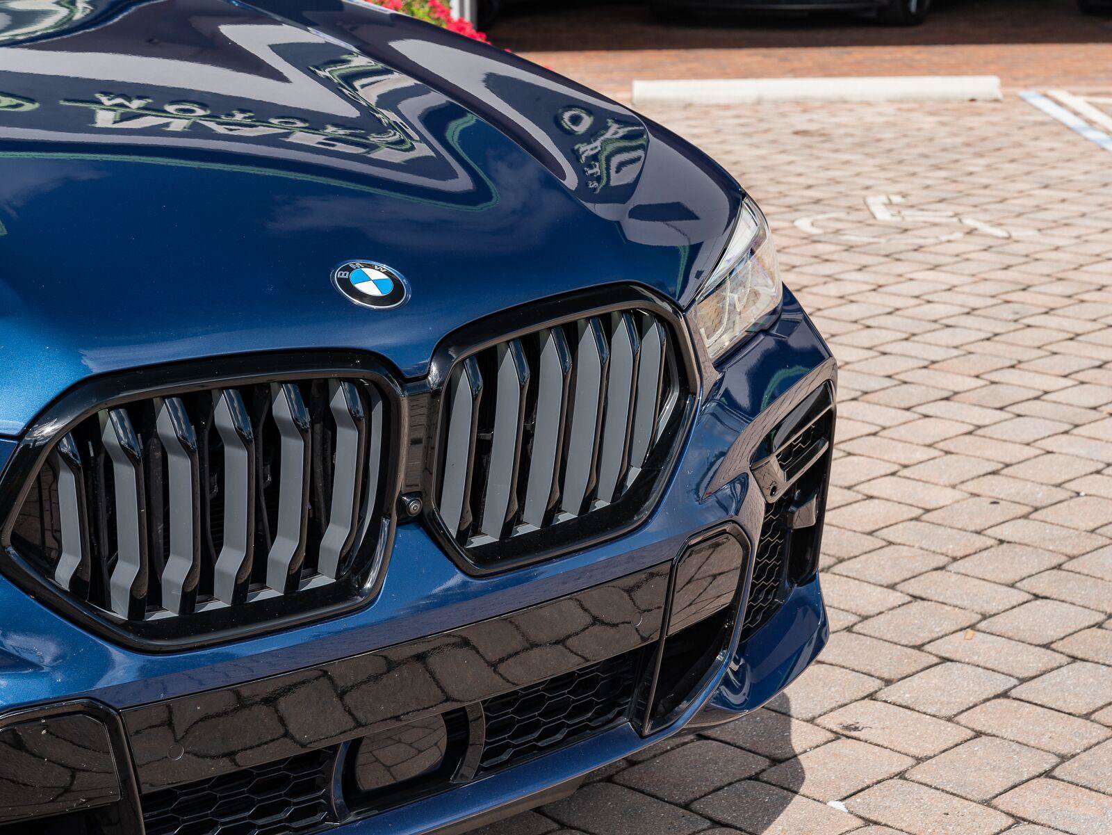 Used 2022 BMW X6 M50i w/ Executive Package AWD/4WD image 12