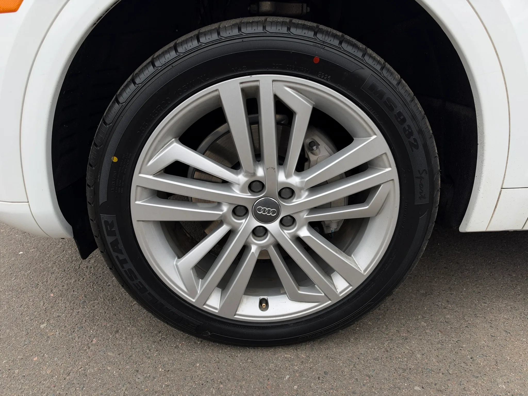 Used 2018 Audi Q5 2.0T Premium Plus w/ Premium Plus Package AWD/4WD image 36