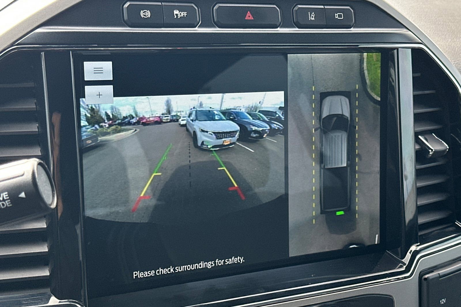 Used 2022 Ford F250 Lariat w/ Lariat Ultimate Package image 19