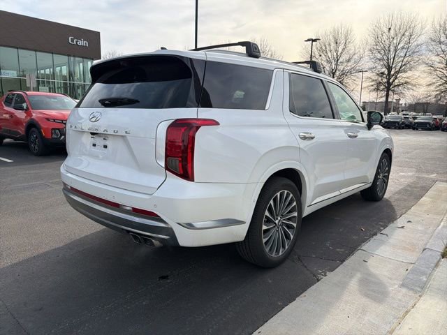 Used 2024 Hyundai Palisade Calligraphy image 8