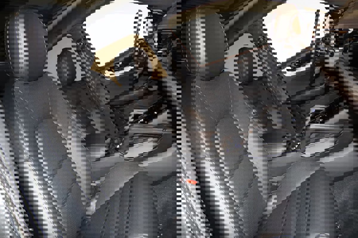 Used 2024 Porsche Cayenne image 70