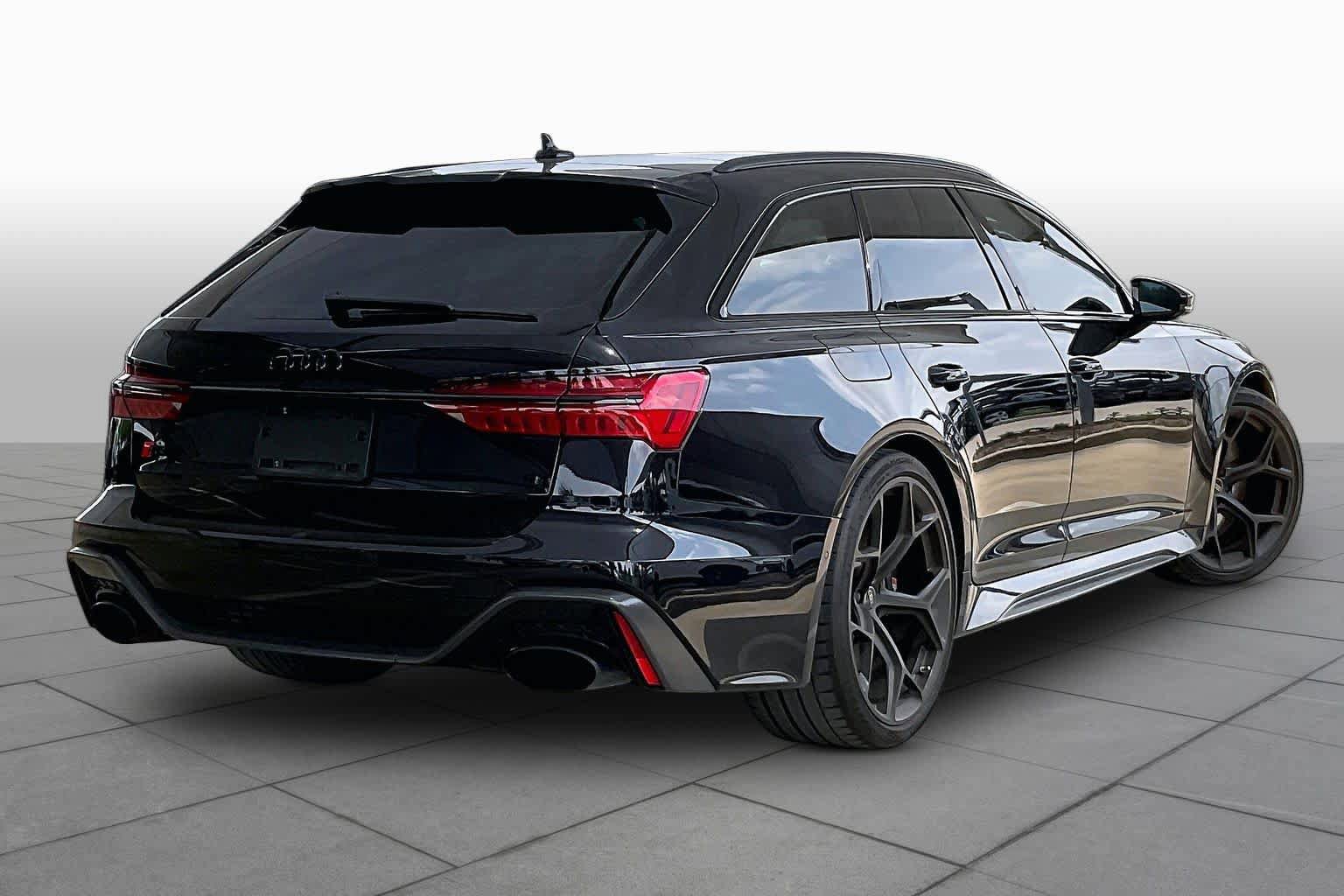 Used 2025 Audi RS 6 performance AWD/4WD image 12