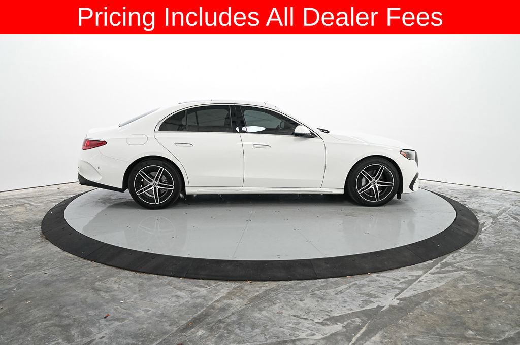 Used 2024 Mercedes-Benz E 350 4MATIC Sedan image 6