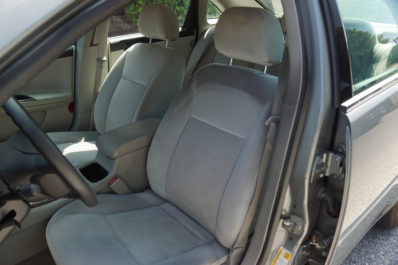Used 2007 Chevrolet Impala LS FWD image 25