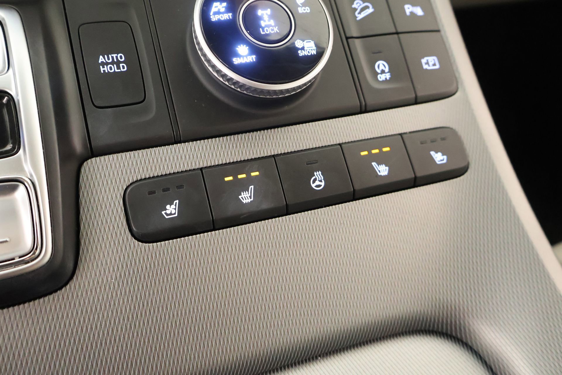 Used 2023 Hyundai Palisade Limited w/ Cargo Package image 8