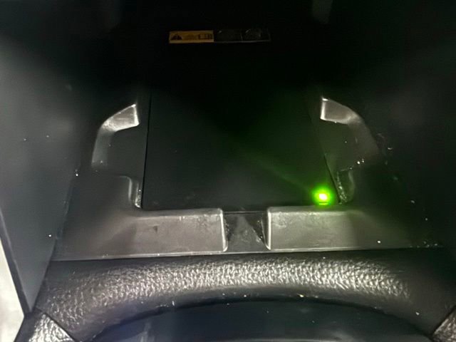 Used 2024 Toyota Corolla Cross XLE FWD image 28