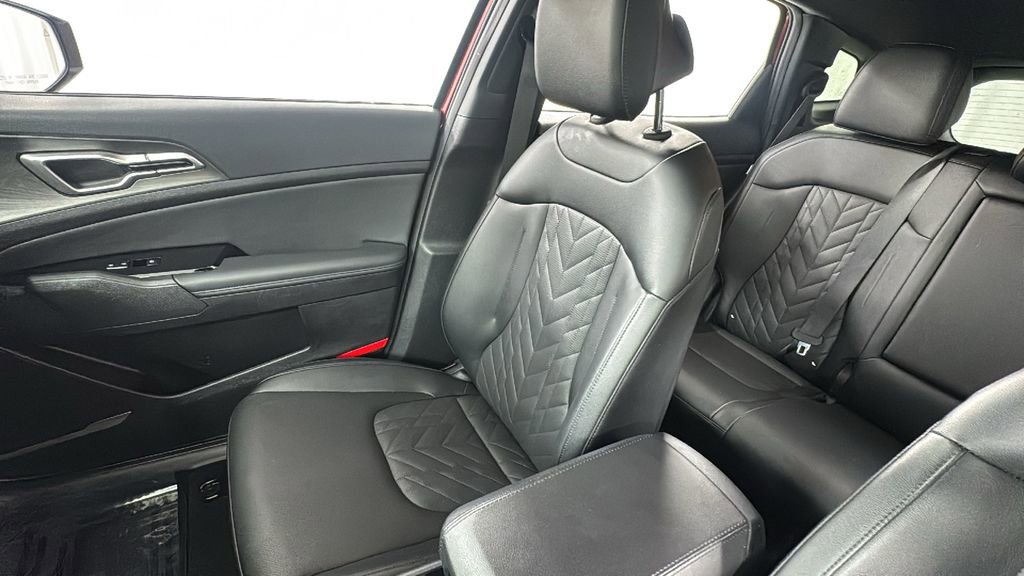 Used 2025 Kia Sportage X-Line image 13