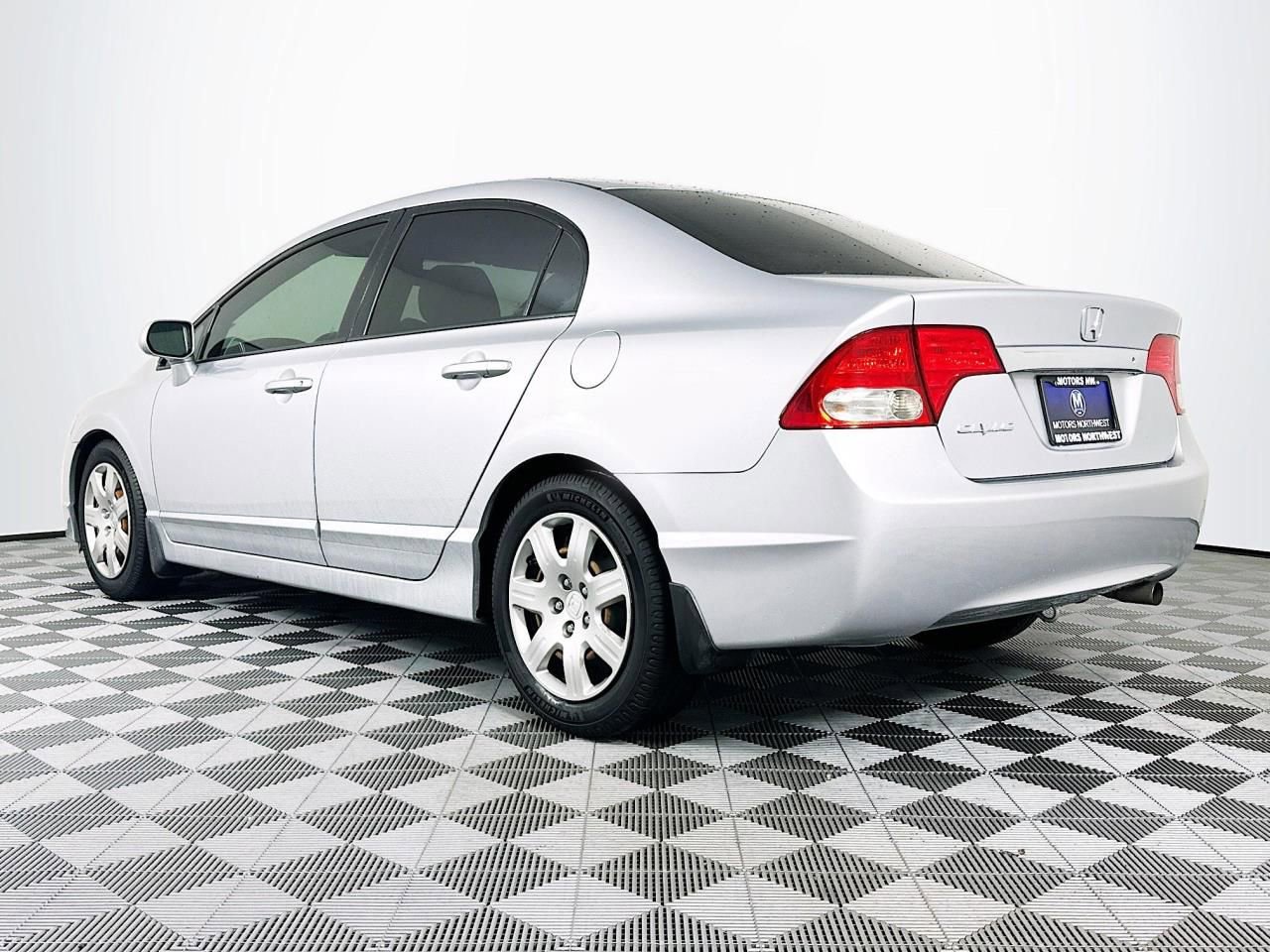 Used 2010 Honda Civic LX image 21
