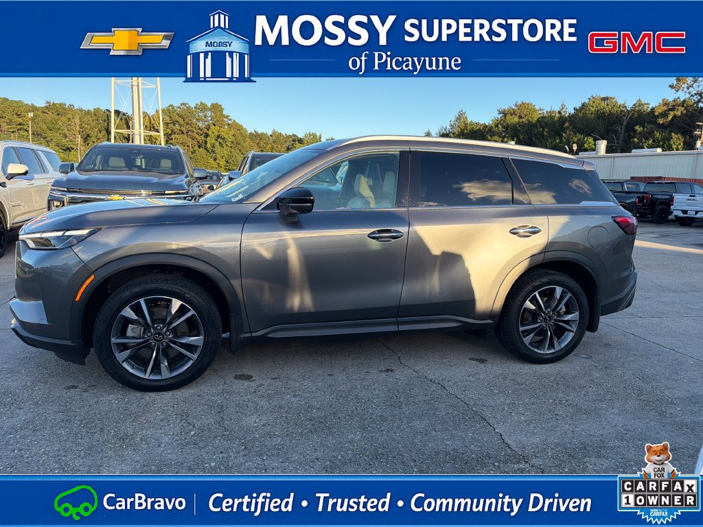 Used 2024 INFINITI QX60 Luxe w/ Performance Audio Package FWD image 3