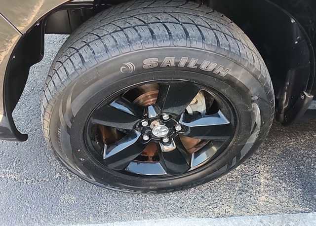 Used 2014 RAM 1500 Express w/ Black Ram 1500 Express Group RWD image 7