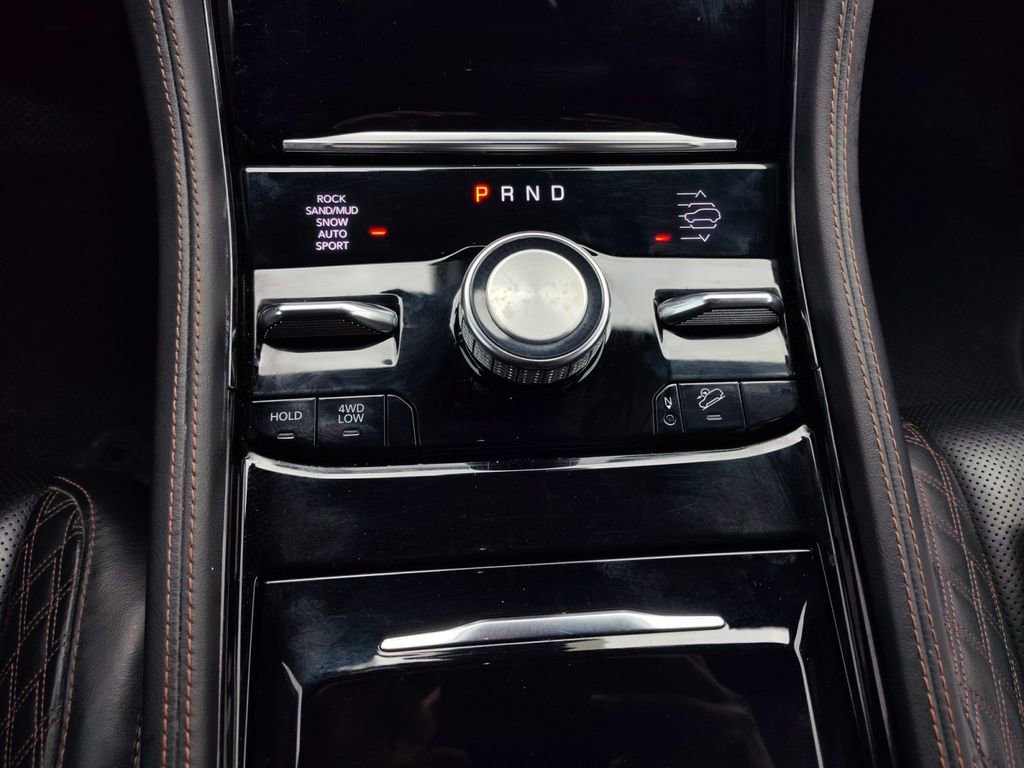 Used 2021 Jeep Grand Cherokee L Summit image 10