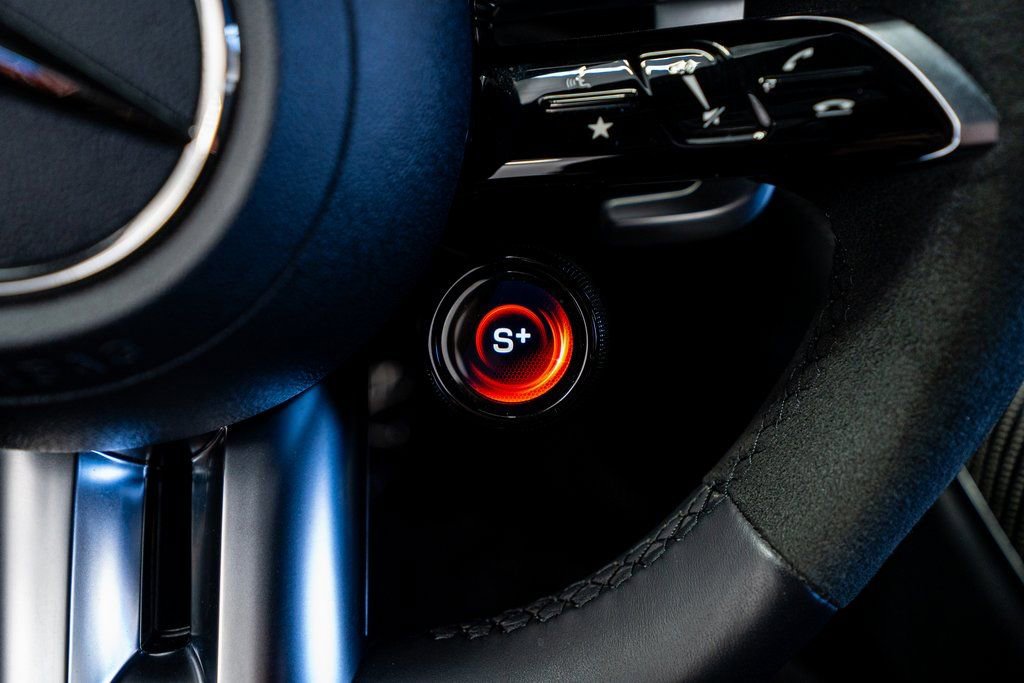 Used 2023 Mercedes-Benz SL 43 AMG image 52