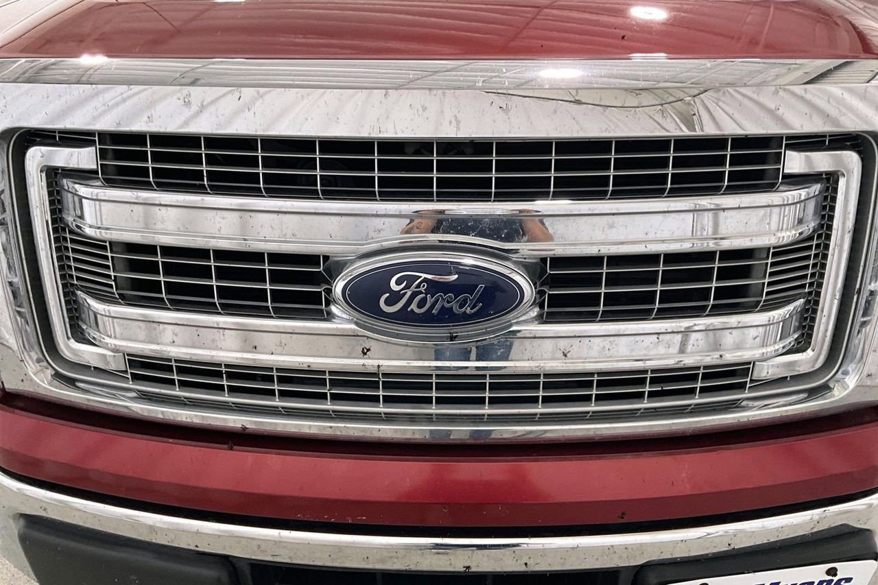 Used 2014 Ford F150 XLT w/ Equipment Group 302A Luxury image 27