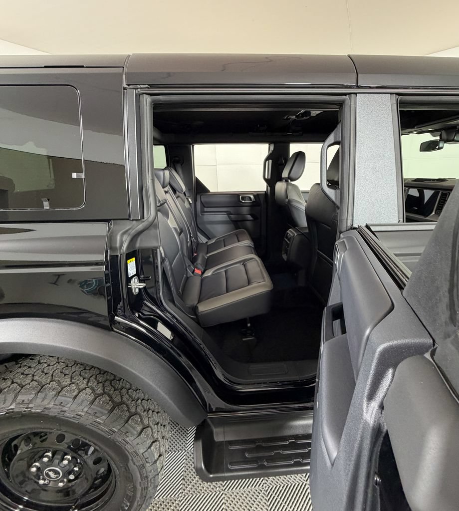 Used 2026 Ford Bronco Outer Banks AWD/4WD image 6