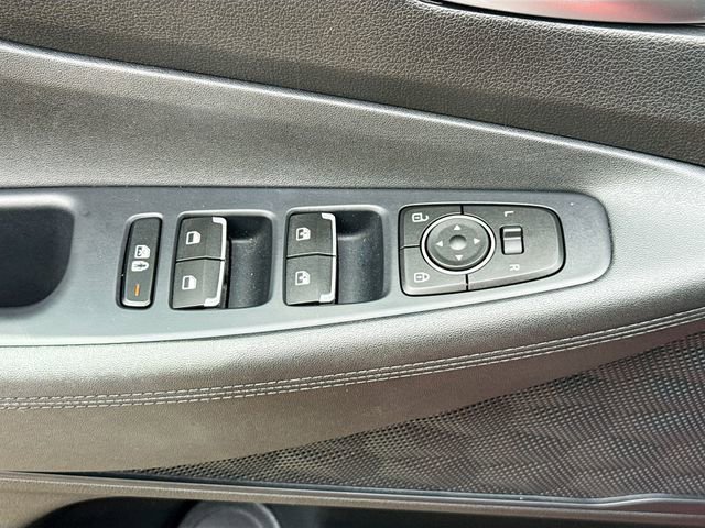 Used 2023 Hyundai Santa Fe SEL w/ Cargo Package image 17