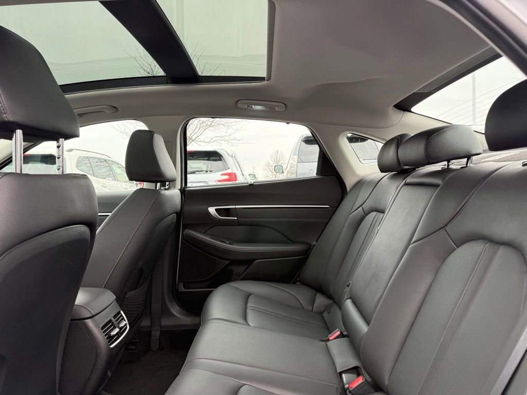 Used 2024 Hyundai Sonata Limited image 15