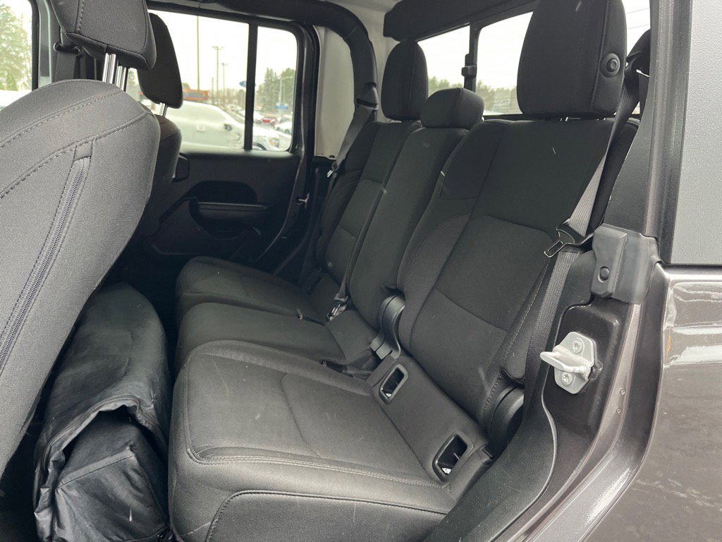 Used 2020 Jeep Gladiator Sport w/ Quick Order Package 24S image 11