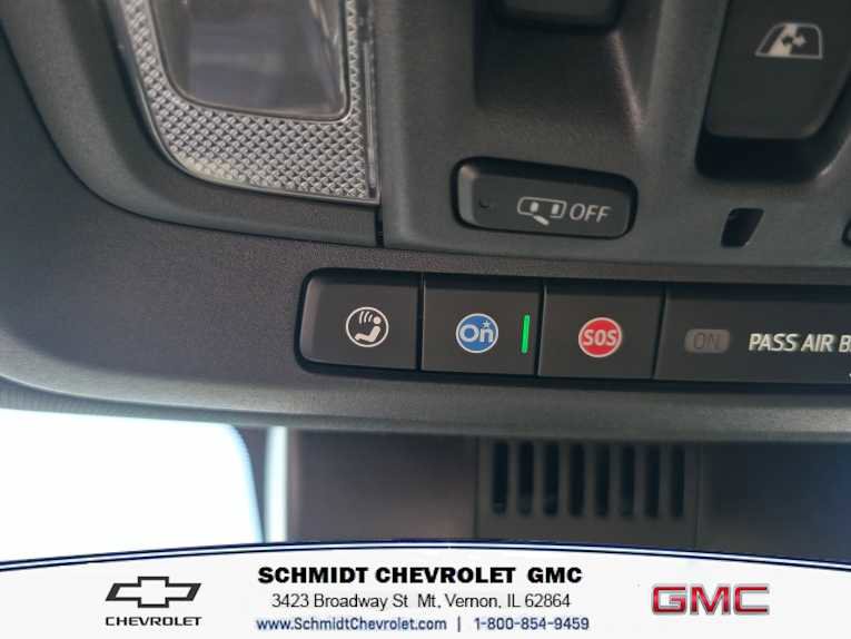 Used 2024 Chevrolet Silverado 1500 ZR2 image 17