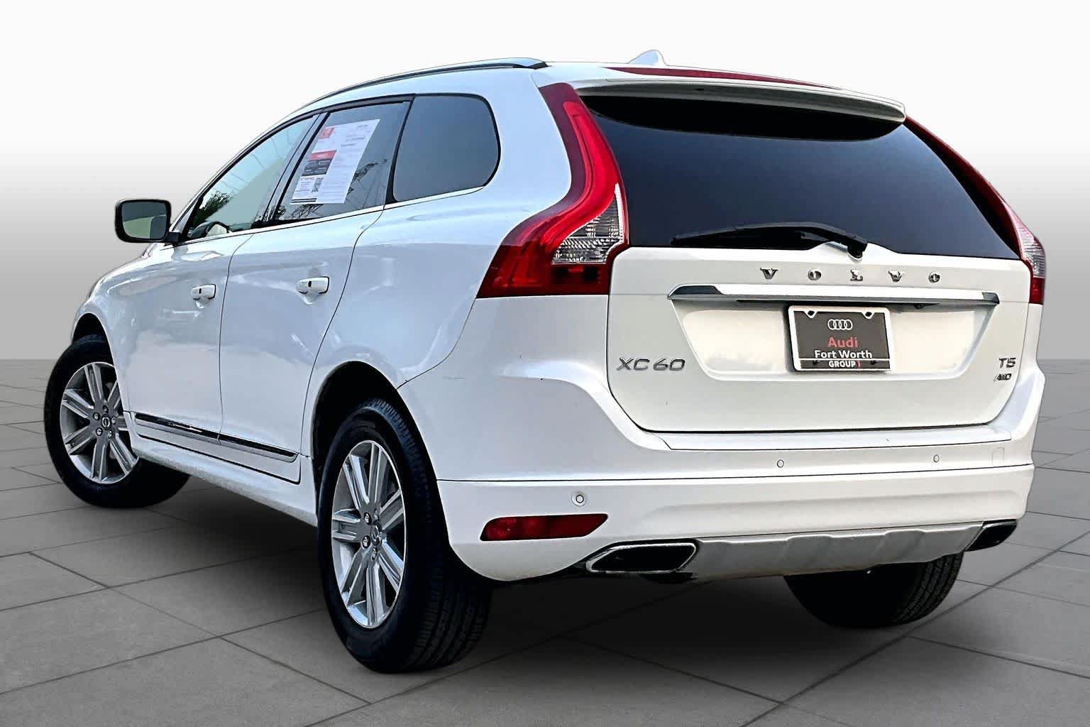 Used 2017 Volvo XC60 T5 Inscription w/ Advanced Package AWD/4WD image 12