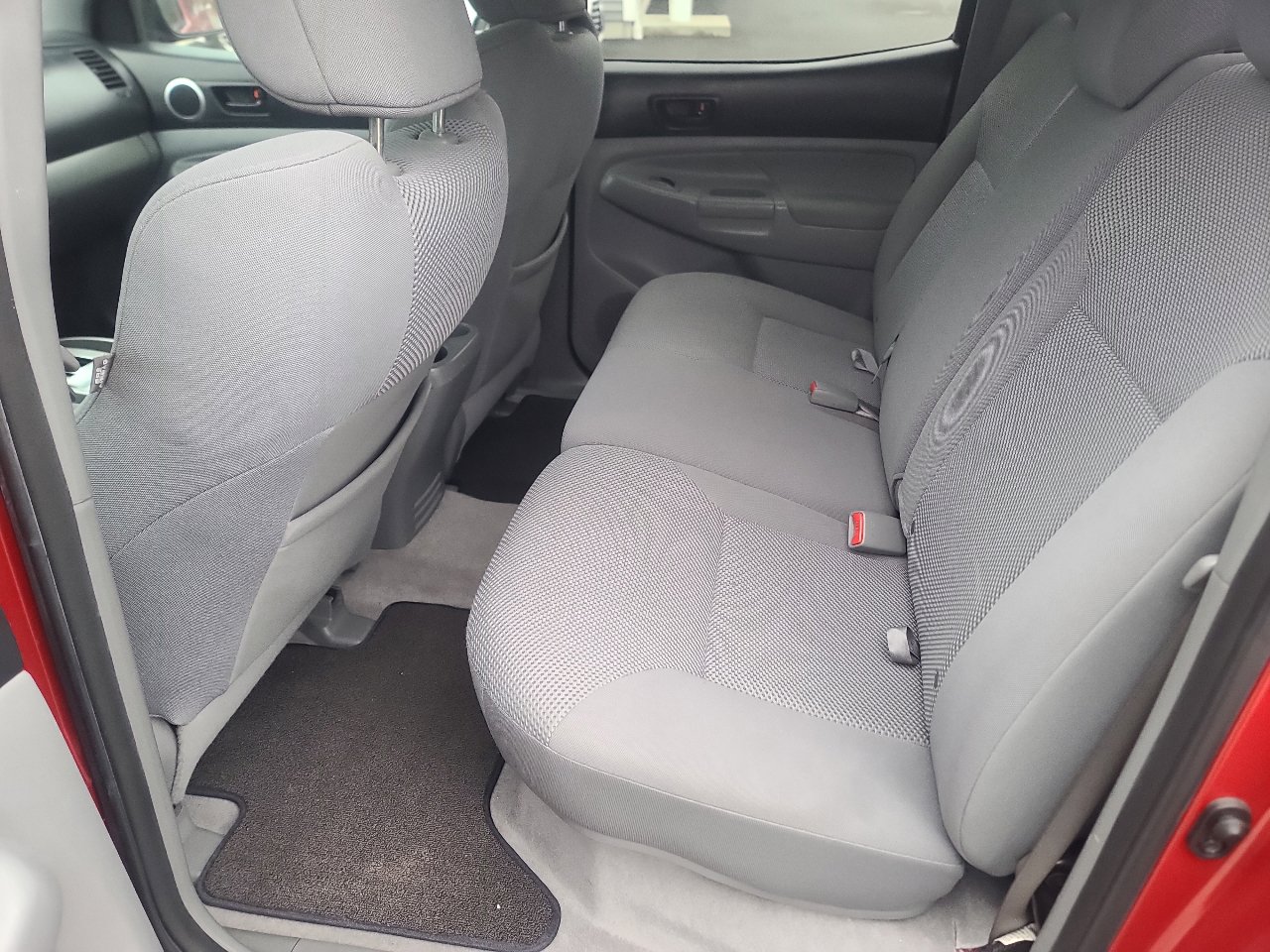 Used 2010 Toyota Tacoma 4x4 Double Cab image 11