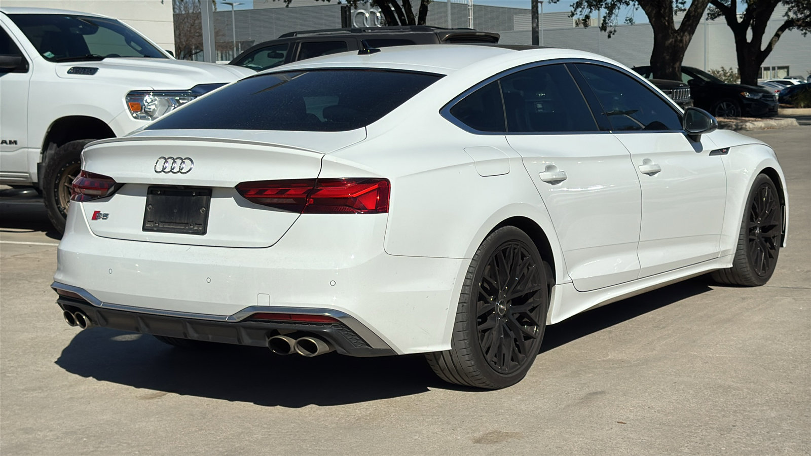 Used 2023 Audi S5 Premium w/ Convenience Package image 7