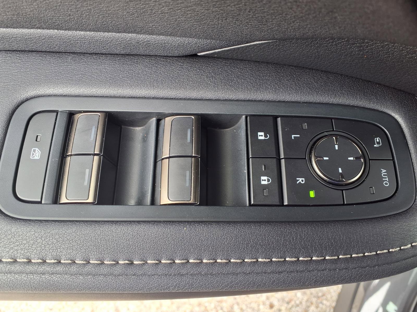 Used 2025 Lexus TX 350 FWD image 7