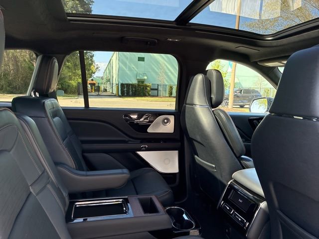 Certified 2025 Lincoln Aviator Black Label AWD/4WD image 24