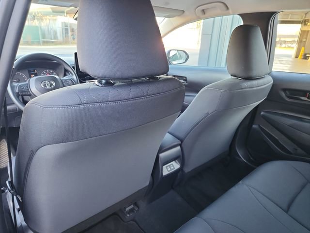 Used 2025 Toyota Corolla LE image 23