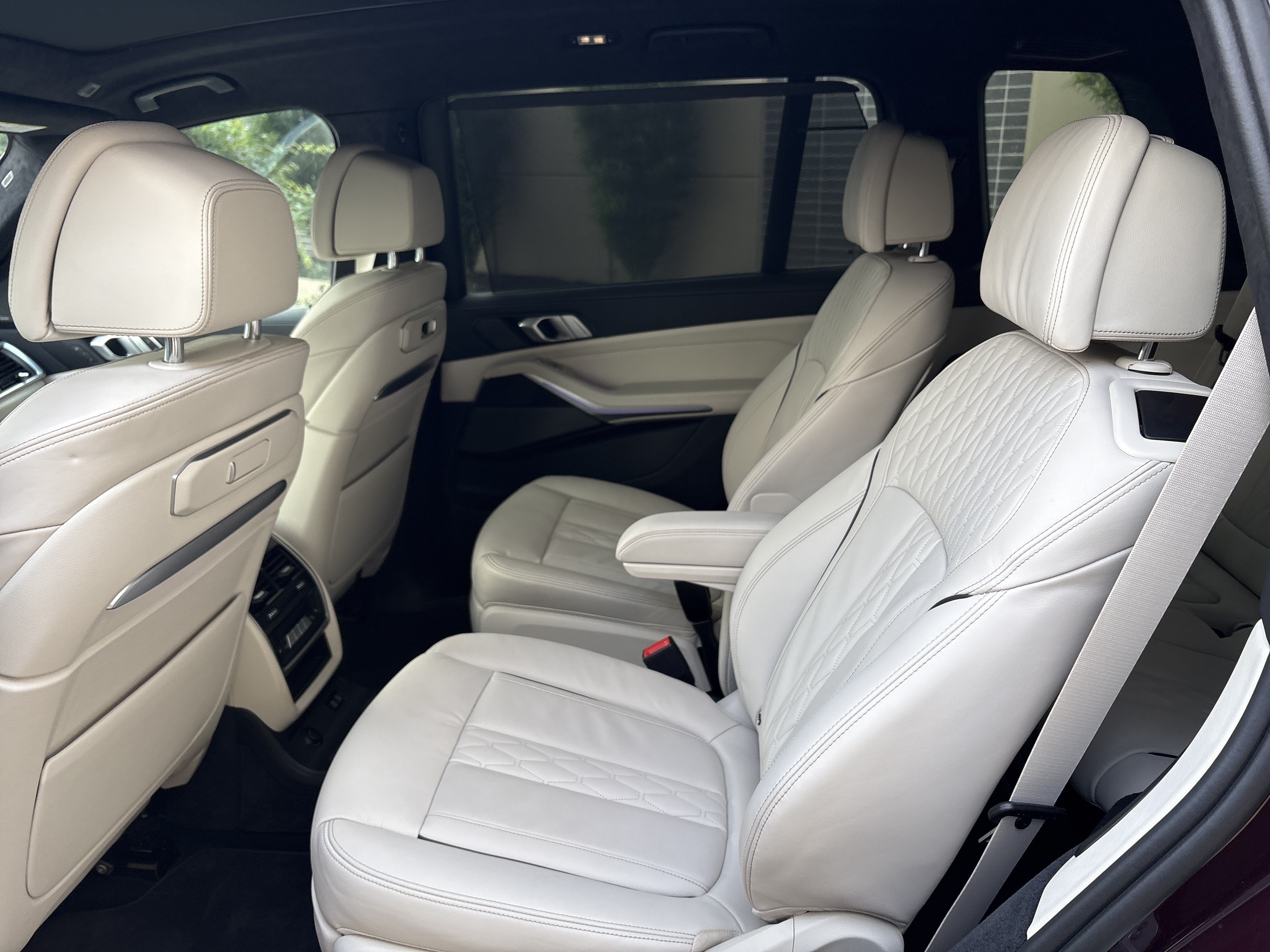 Used 2025 BMW X7 xDrive40i w/ M Sport Package AWD/4WD image 31