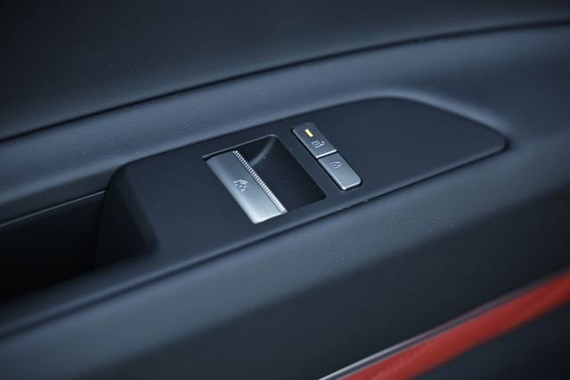 New 2026 Genesis GV80 3.5T e-SC image 25