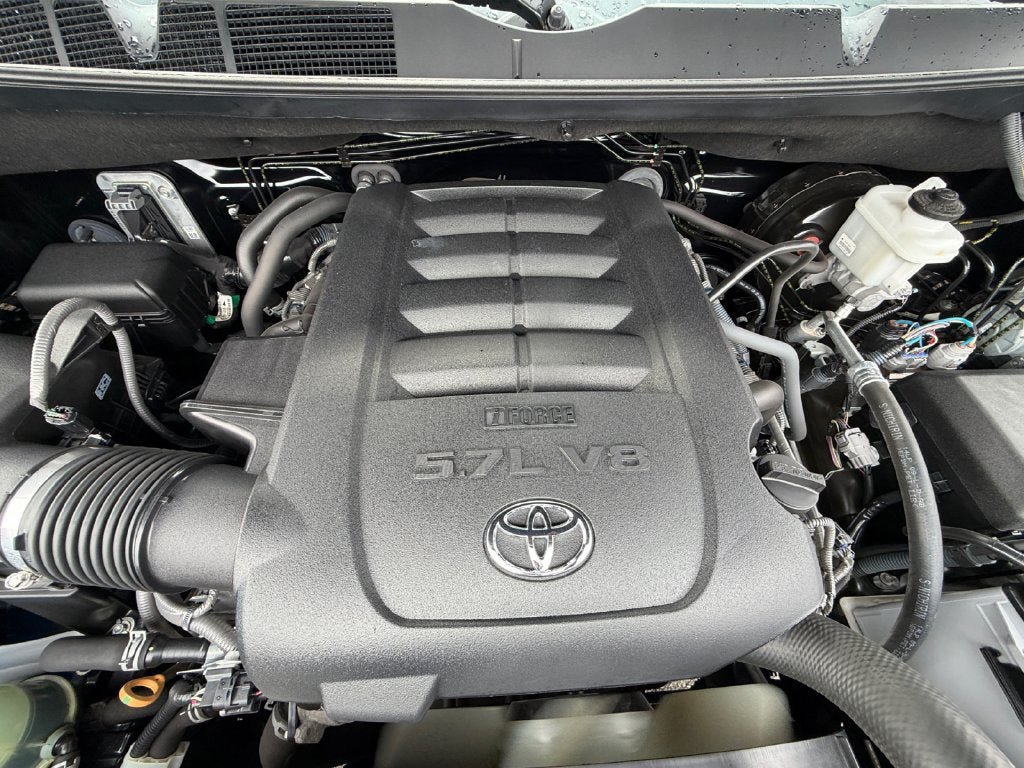 Used 2021 Toyota Tundra Platinum AWD/4WD image 30