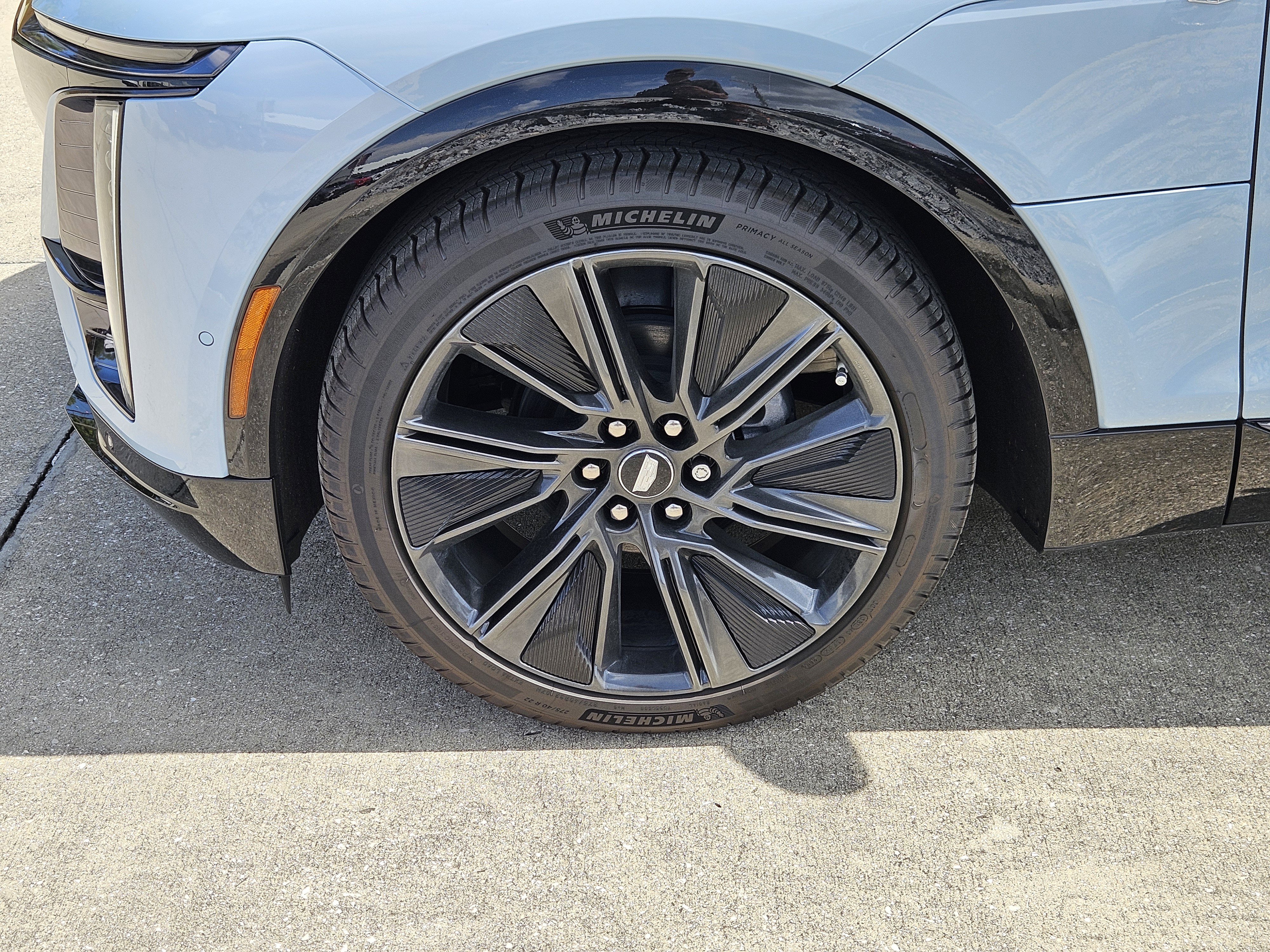 New 2025 Cadillac Lyriq Sport w/ LPO, Floor Liner Package RWD image 35